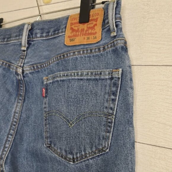 560 Men's Levi's Blue Denim Jeans Sz 36x34 - Picture 10 of 10